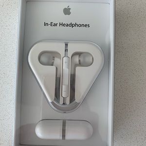 Ear buds
